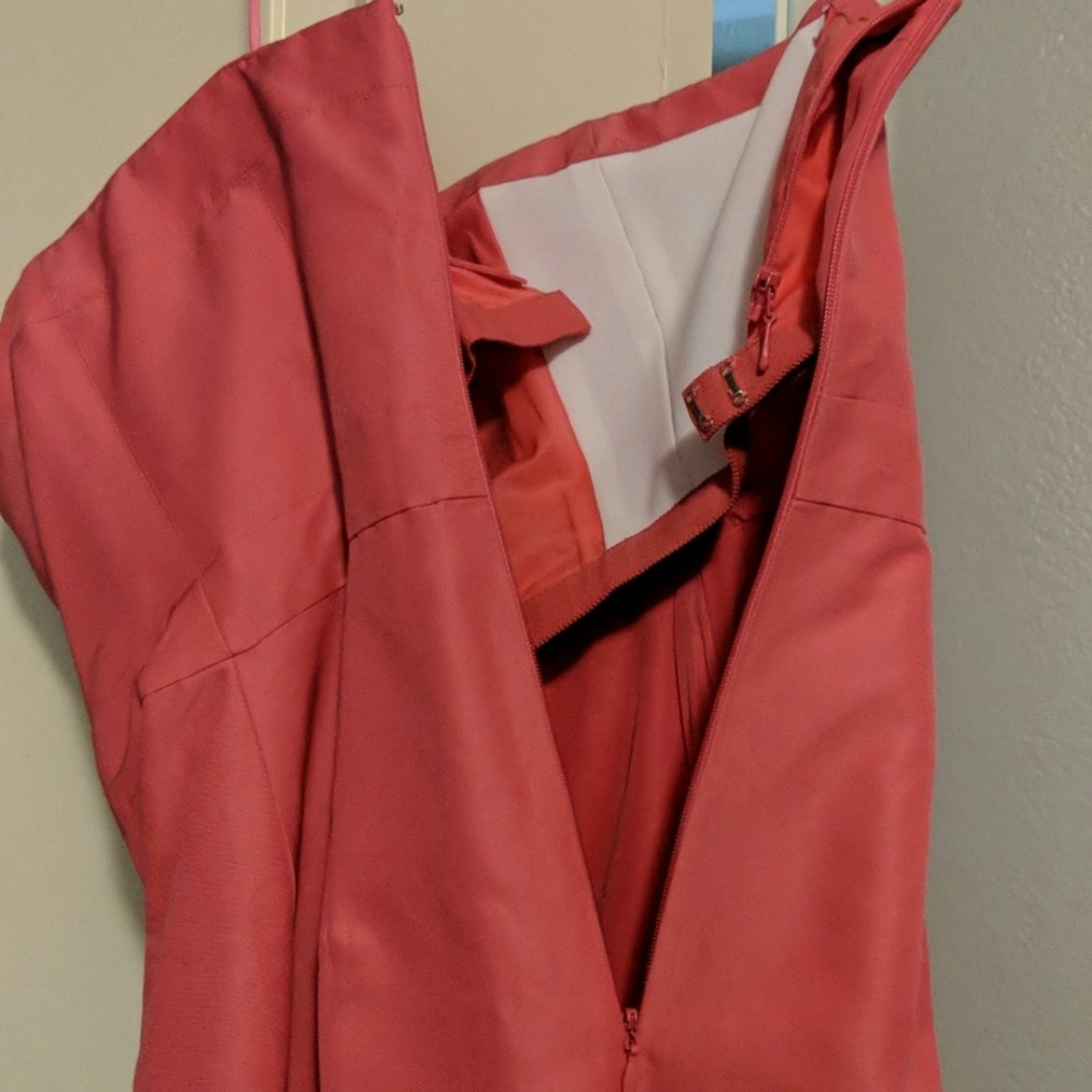 STRAPLESS RUFFLE-HEM DRESS IN FAILLE - Picture 4 of 6